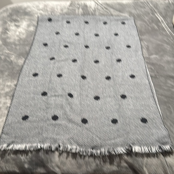 Gap black and white polka dots and stripes shawl size scarf 76 inches long - Picture 2 of 6